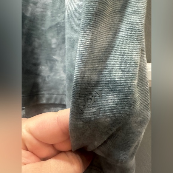 Lululemon Always Agile Short Sleeve-Diamond Dye True Navy Chambray - Picture 9 of 10